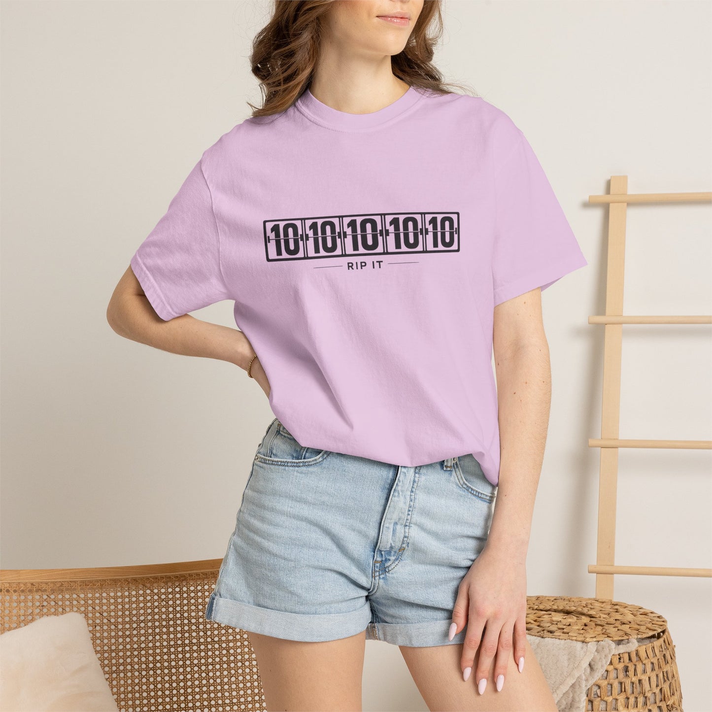Straight 10's Minimalist Graphic T-Shirt