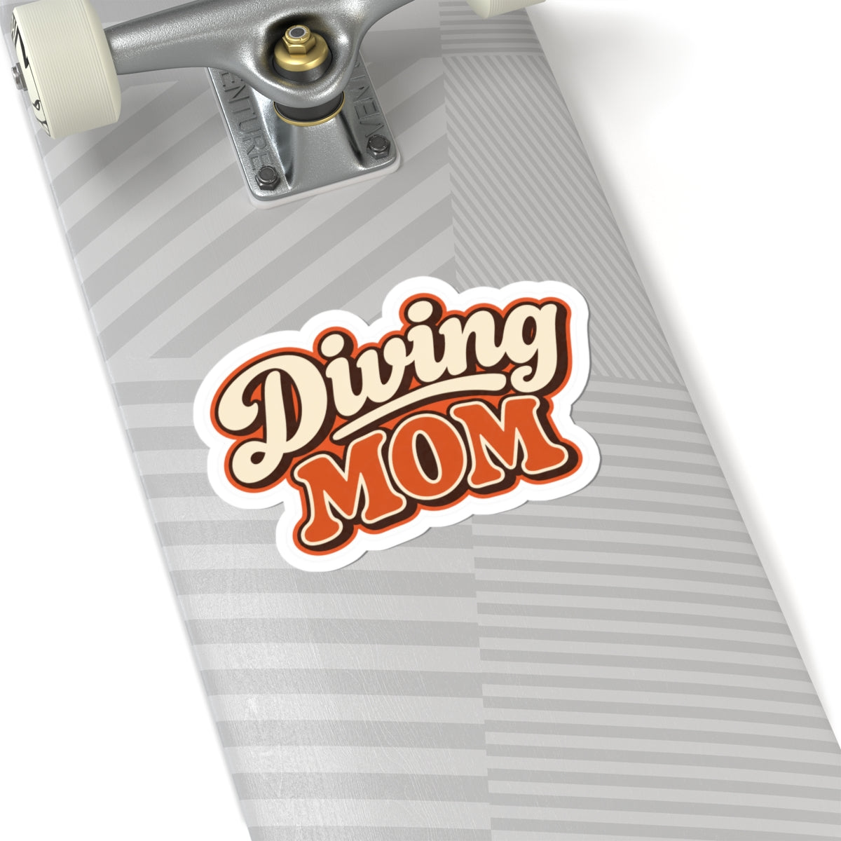 Diving Mom Retro Sticker — Vintage Script Kiss-Cut Decal for Scuba & Dive Moms