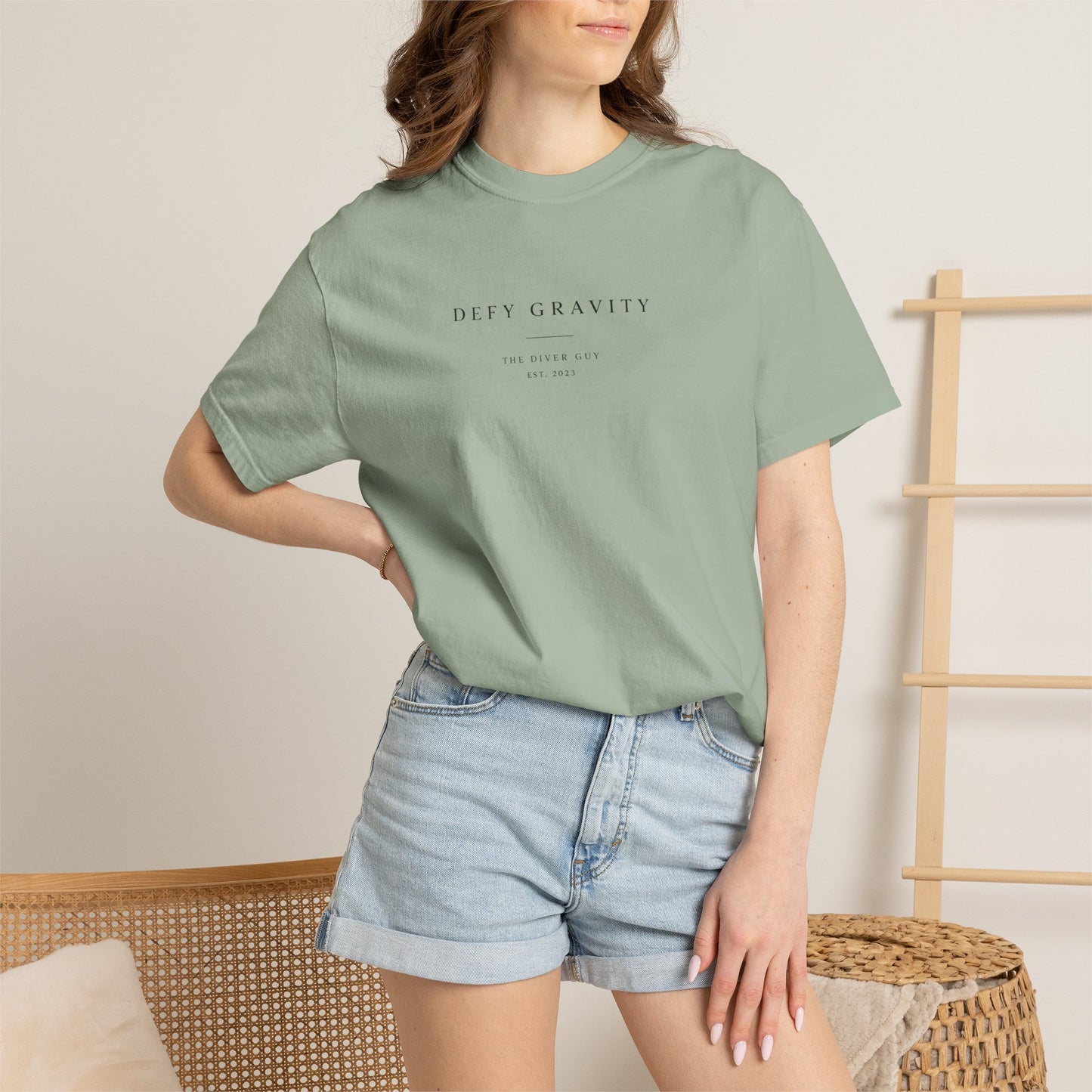 Minimal 'Defy Gravity' Graphic T-Shirt